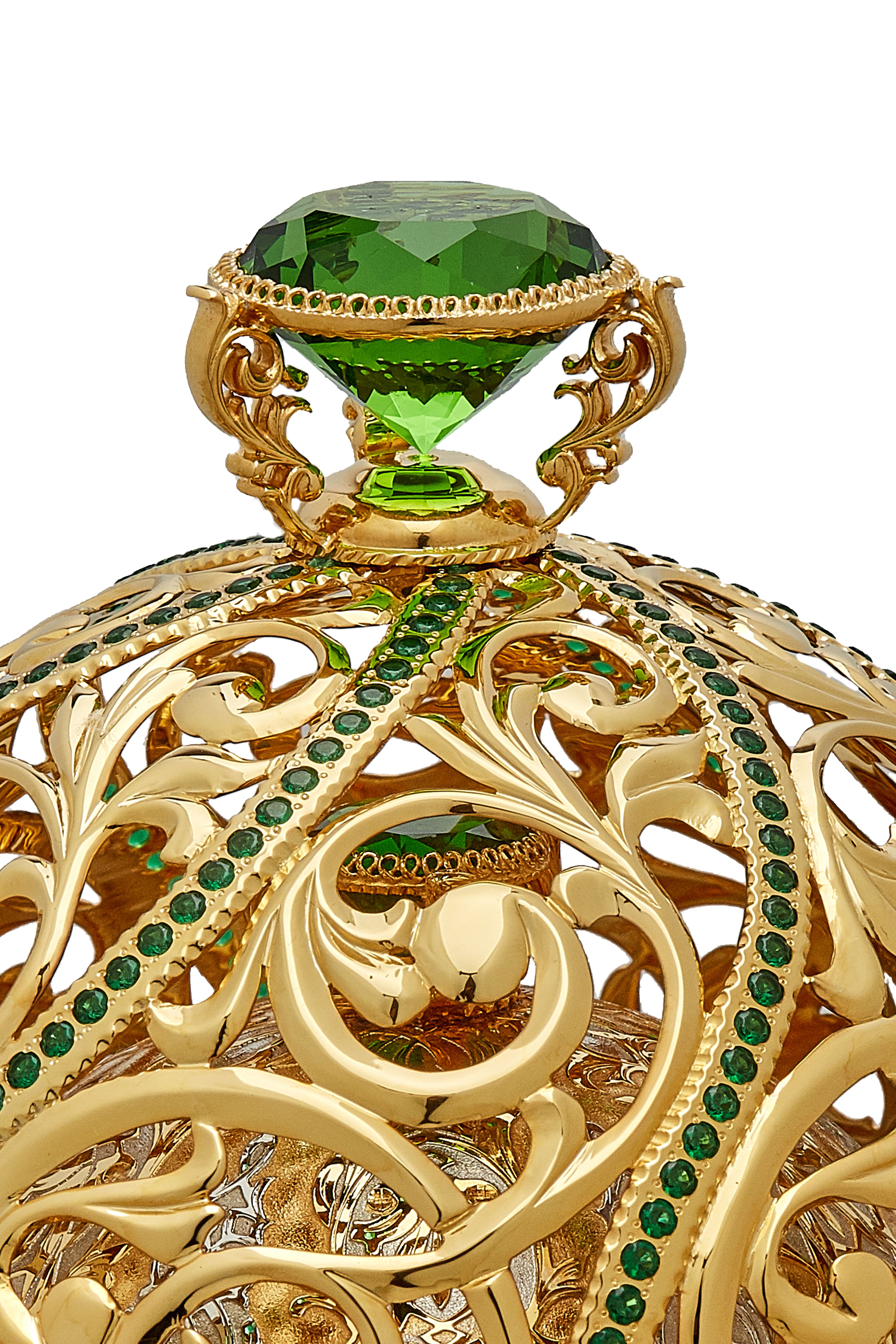 Шкатулка-яйцо "Ангелы"