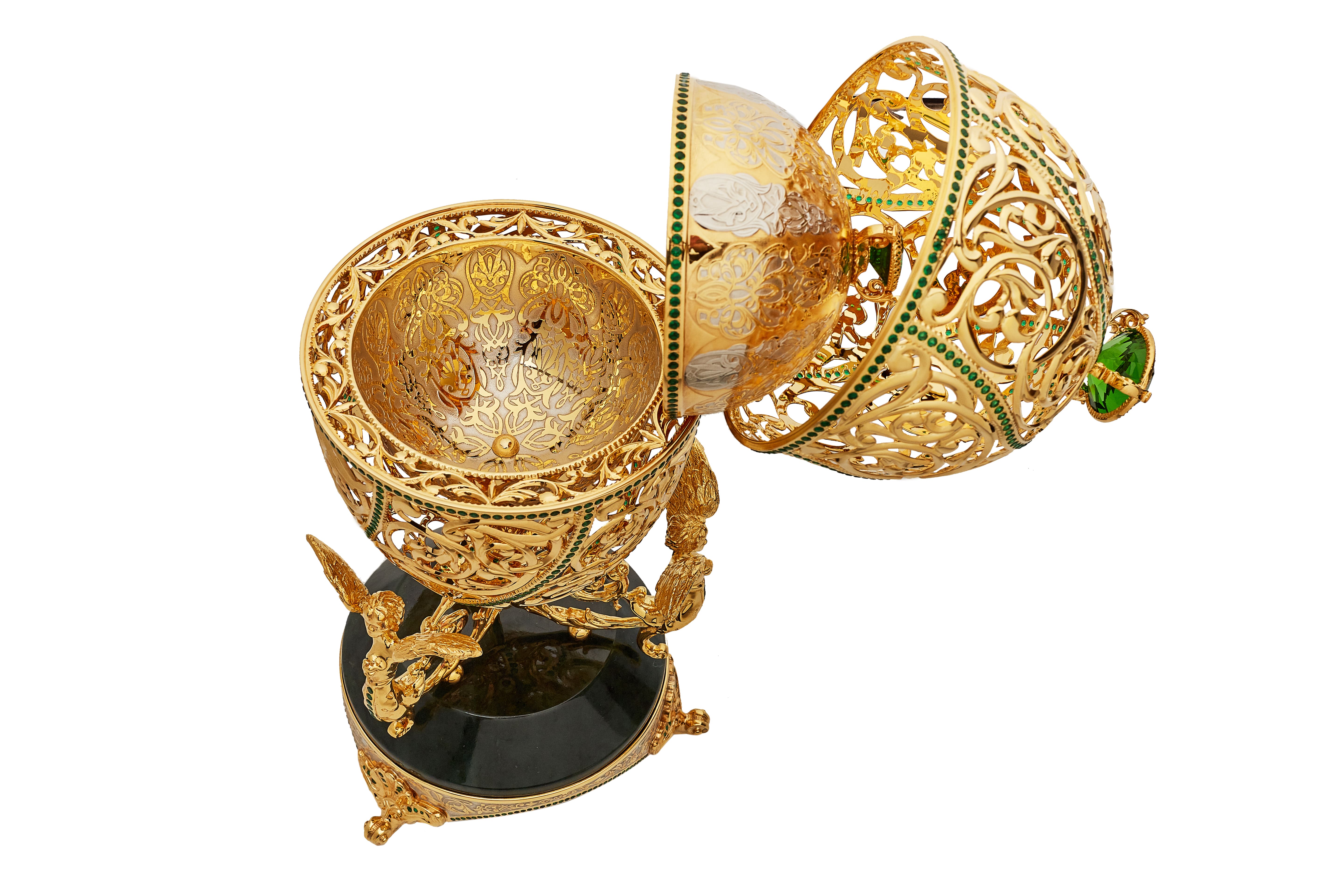 Шкатулка-яйцо "Ангелы"