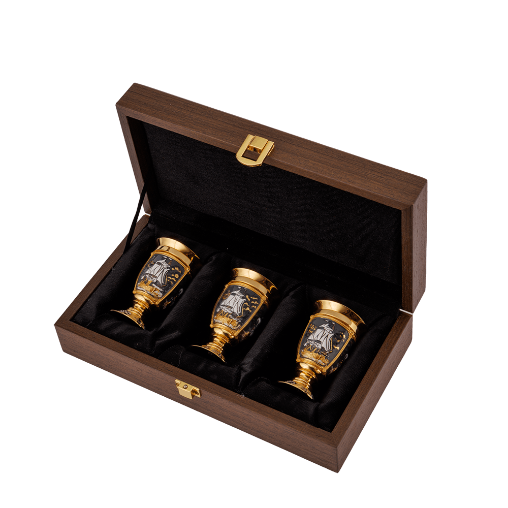 Набор стопок «Золотой горизонт», 3 шт.