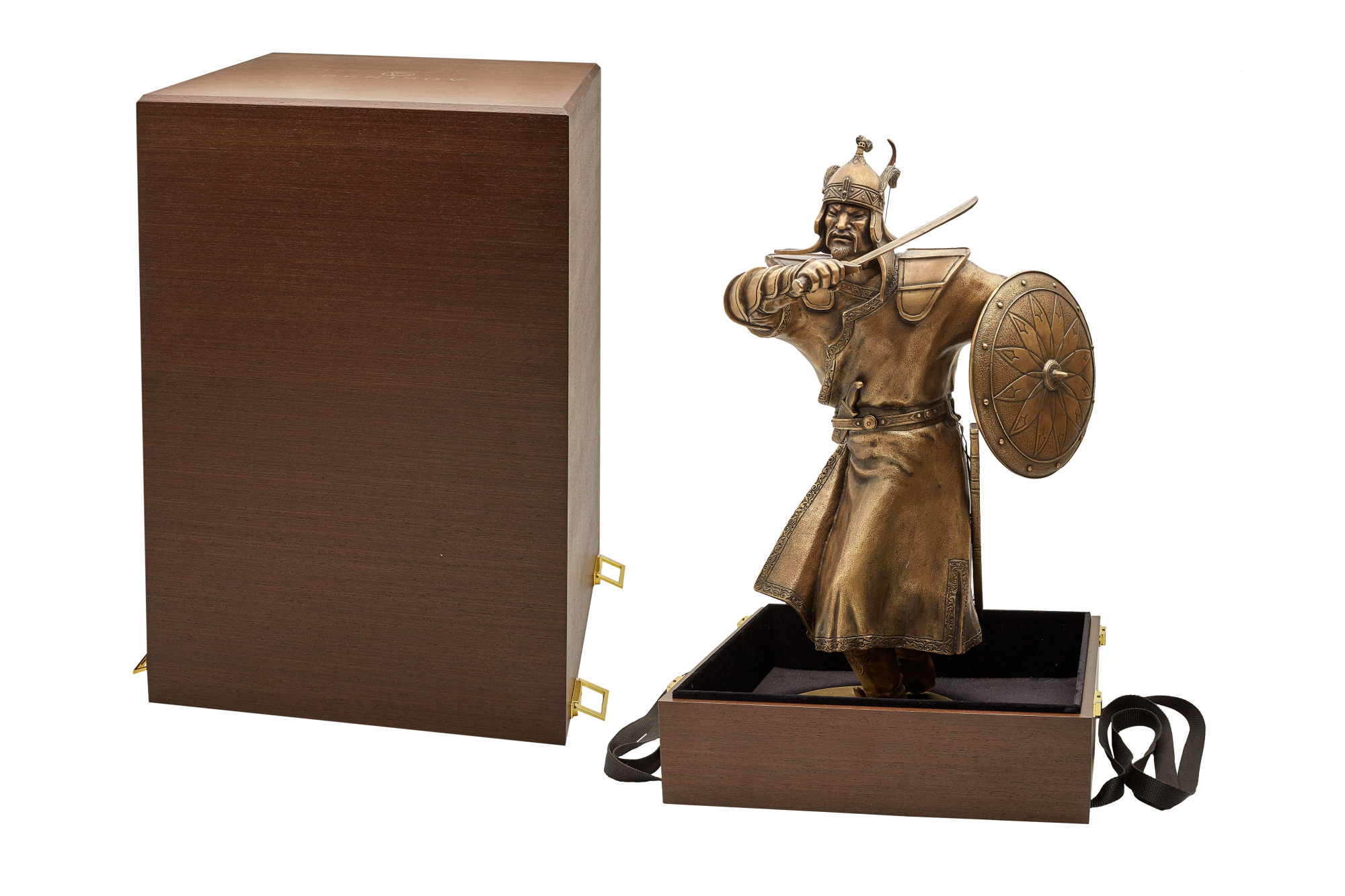 Скульптура " Страж Небесной Степи"