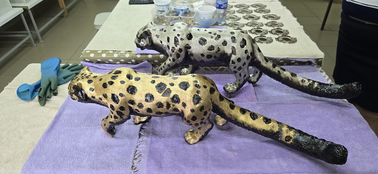 Коллекция, не имеющая аналогов: снежные барсы Denisov Art Studio