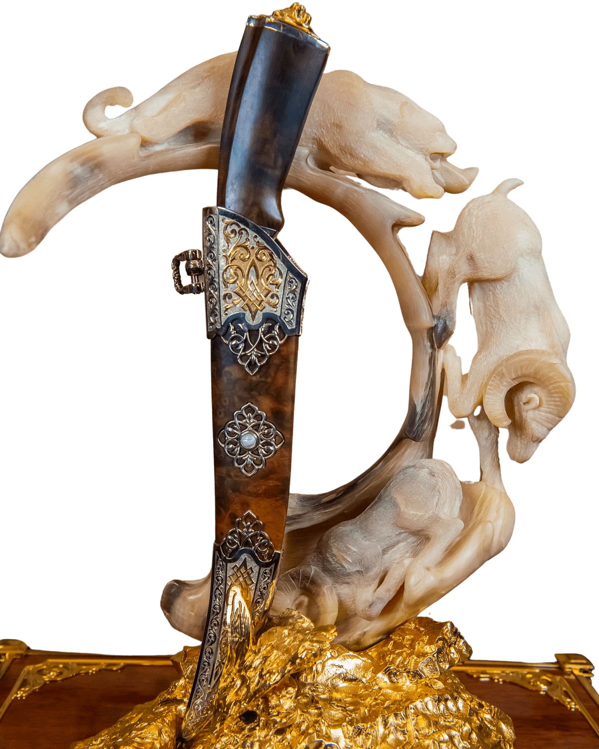 Кабинетная композиция «Охота на Архара»