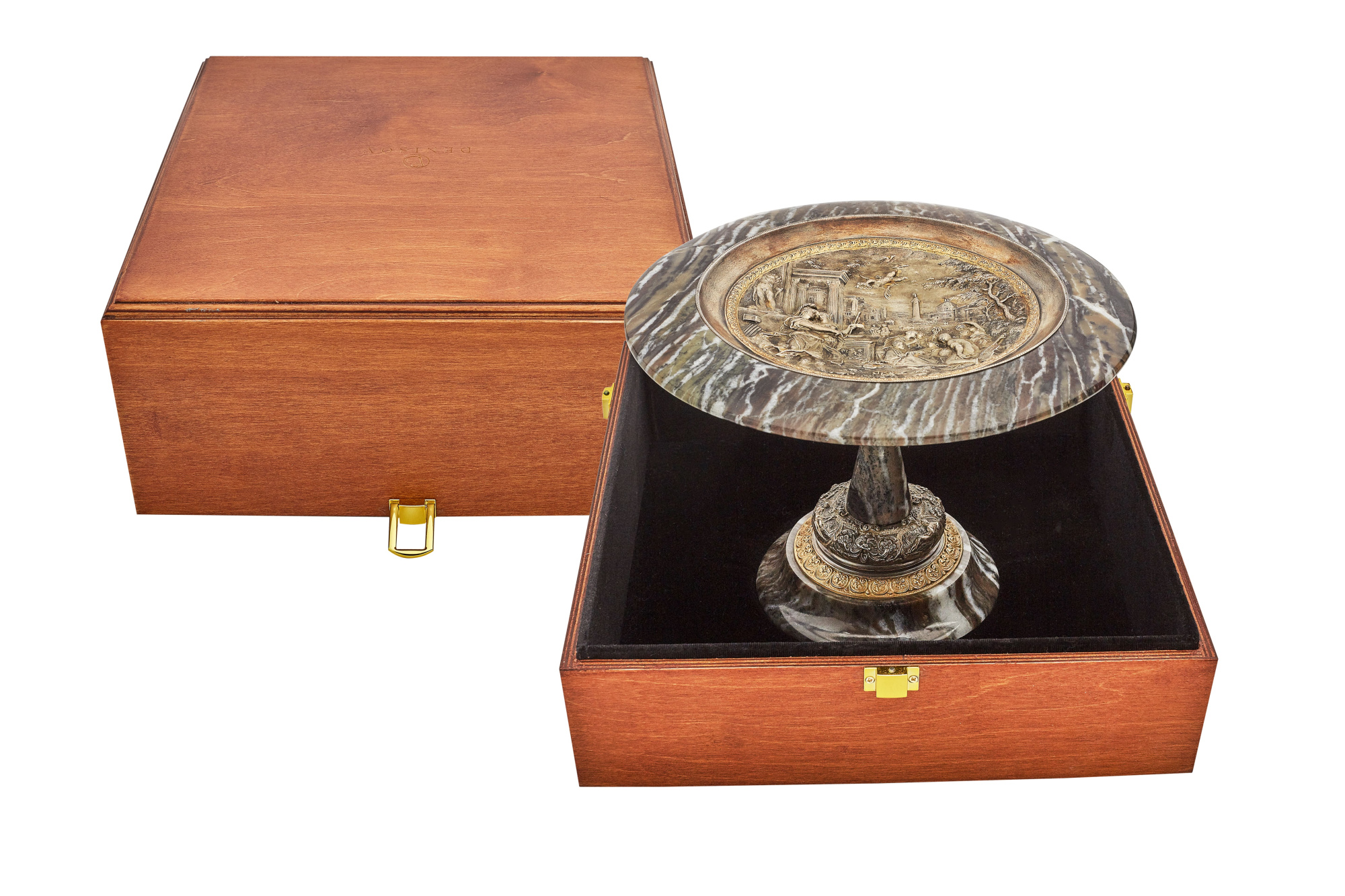 Ваза "Минерва в окружении муз"